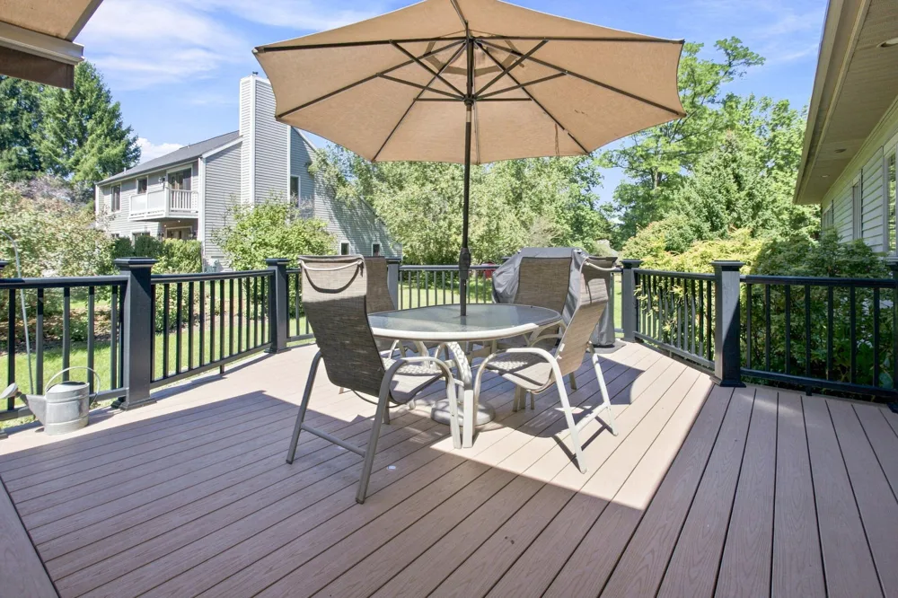 2992 E Bluffwood Terrace St Joseph Charter Township, MI 49085