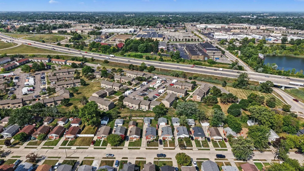 32011 Saint Margaret St Clair Shores City, MI 48082