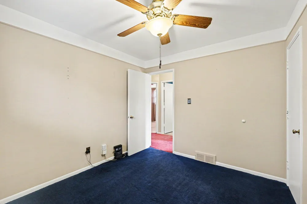 32011 Saint Margaret St Clair Shores City, MI 48082