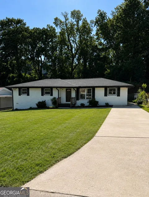2457 Parkland DR