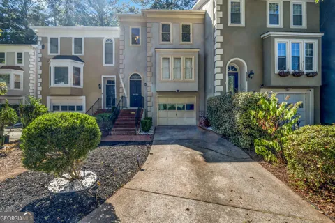 3835 Meeting ST