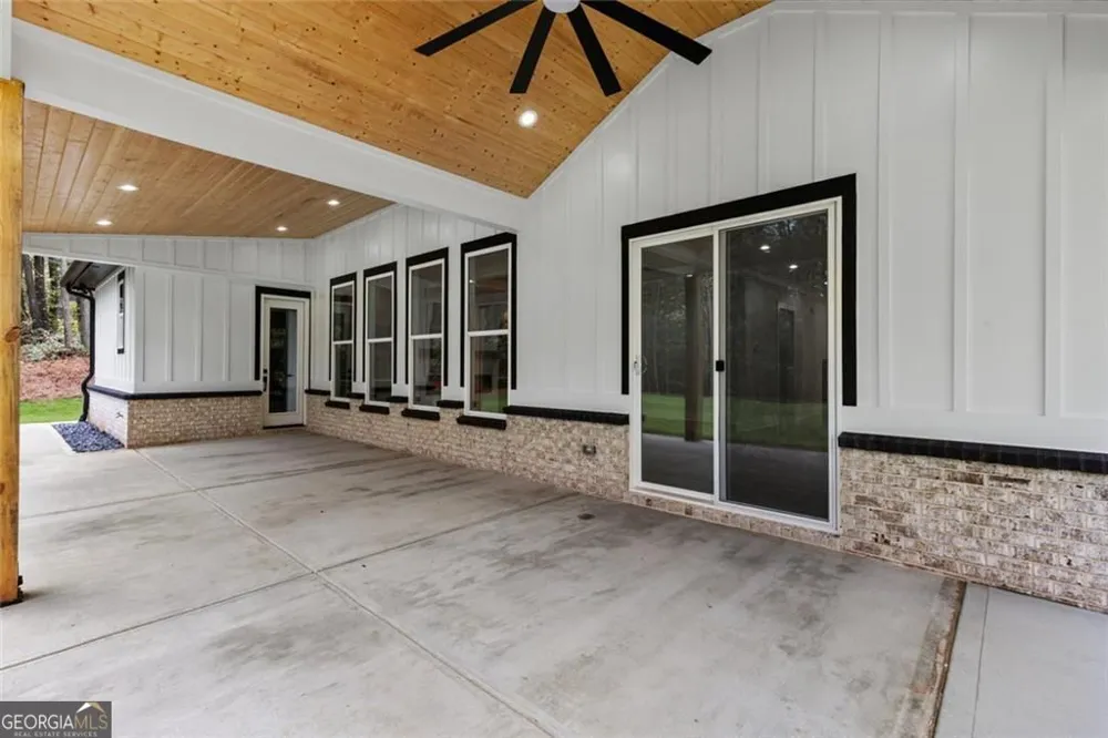 91 Beech Creek CIR Winder, GA 30680
