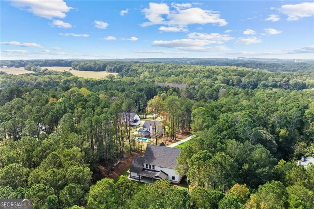 91 Beech Creek CIR Winder, GA 30680