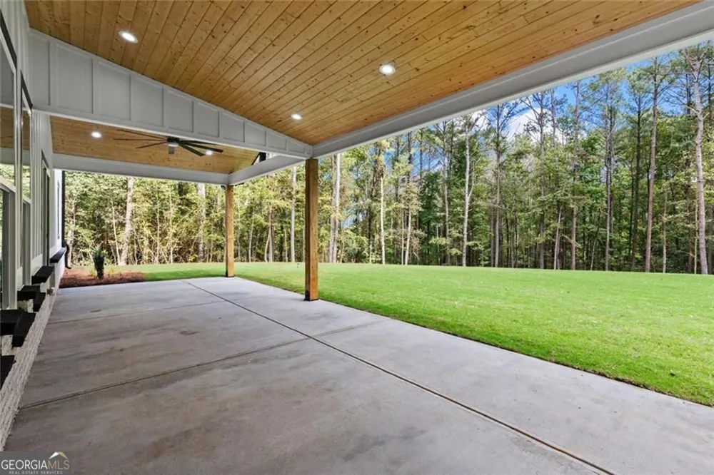 91 Beech Creek CIR Winder, GA 30680
