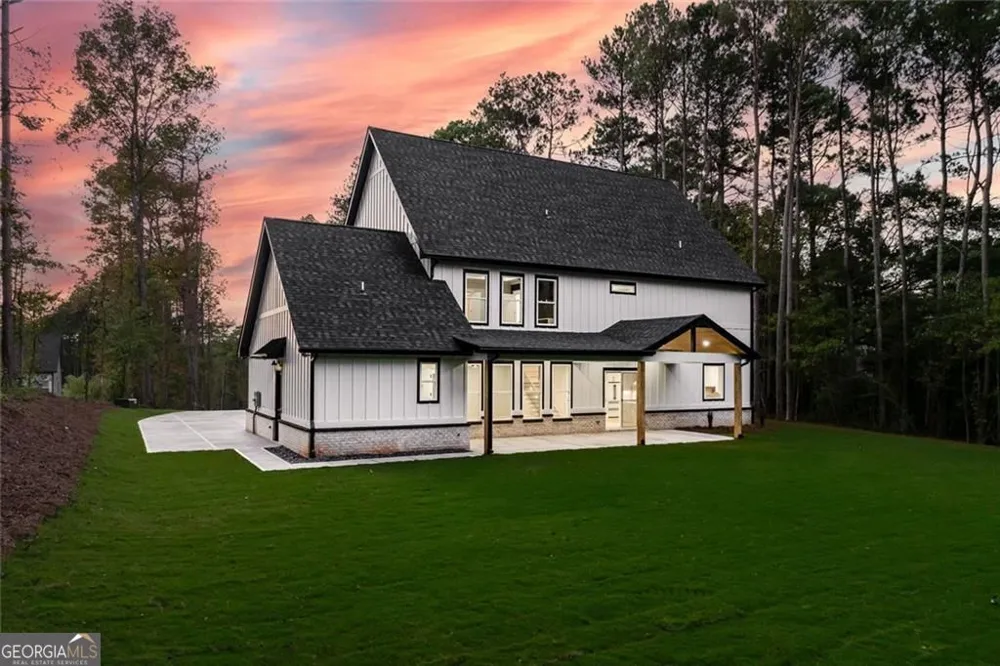 91 Beech Creek CIR Winder, GA 30680