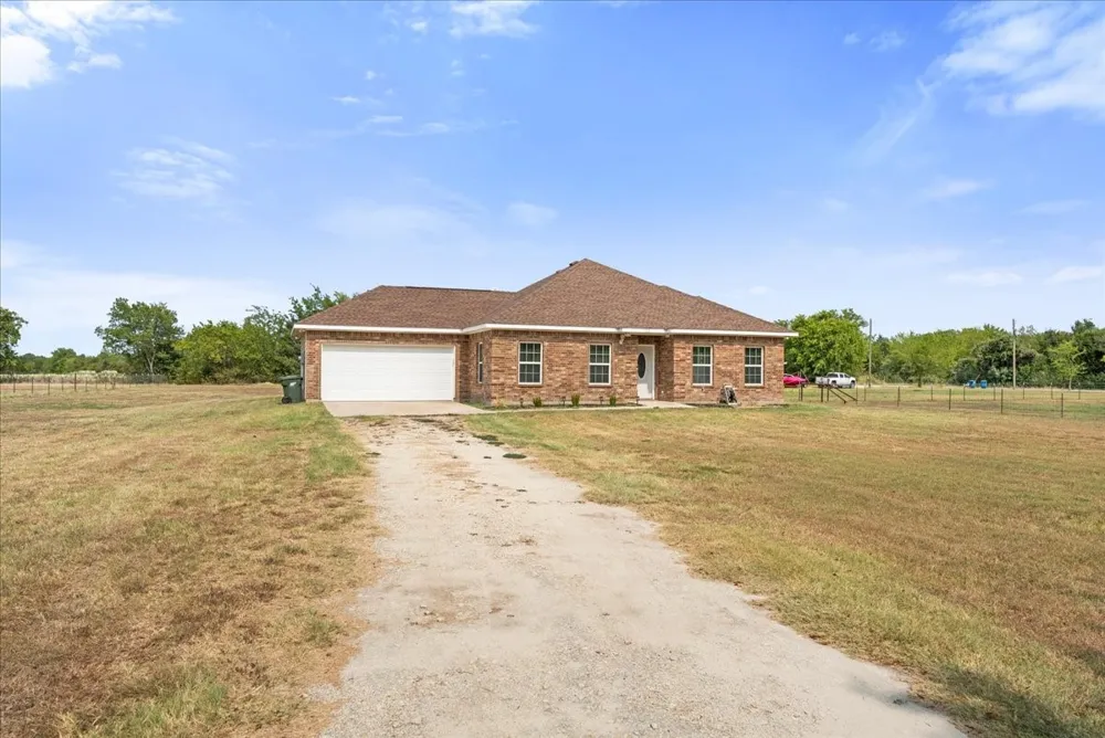 123 Pugh Lane Corsicana, TX 75109