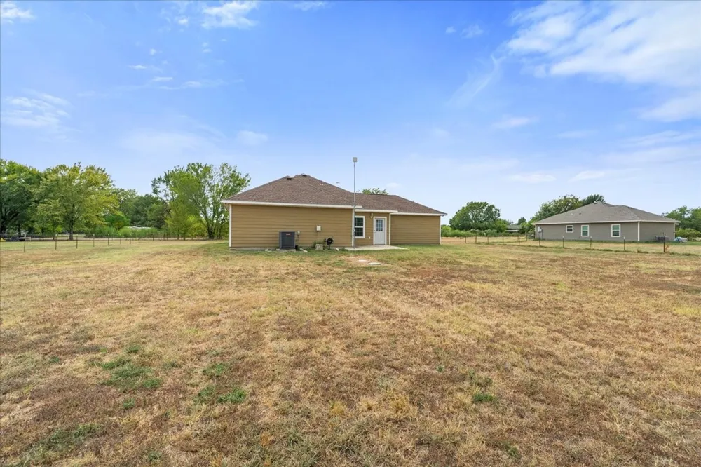 123 Pugh Lane Corsicana, TX 75109