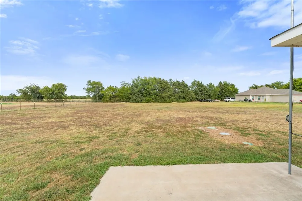 123 Pugh Lane Corsicana, TX 75109