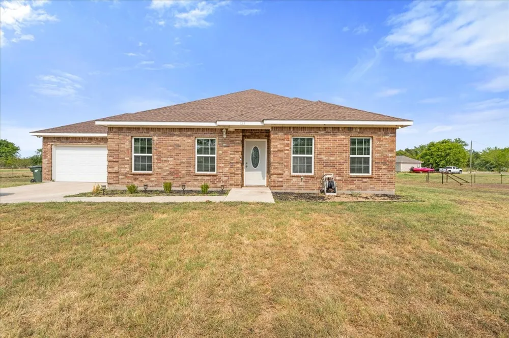 123 Pugh Lane Corsicana, TX 75109
