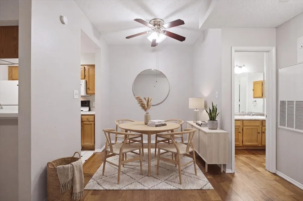 3209 Donnelly Circle #107 Fort Worth, TX 76107