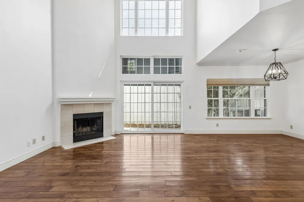 5950 Lindenshire Lane #302 Dallas, TX 75230