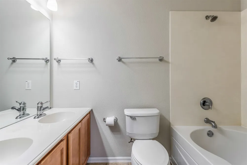 529 Quail Hollow Drive Midlothian, TX 76065