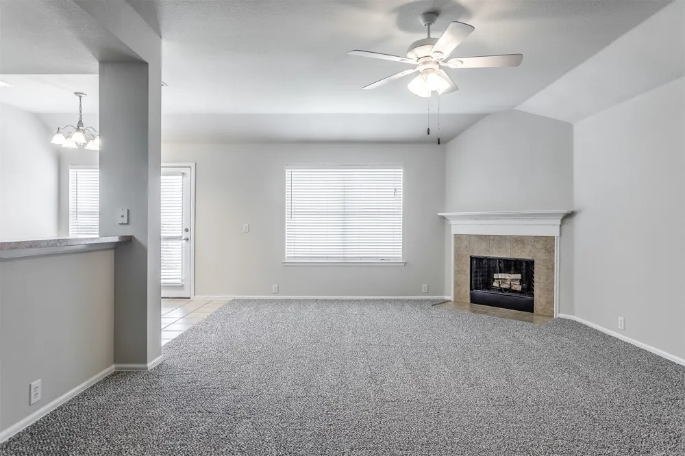 529 Quail Hollow Drive Midlothian, TX 76065