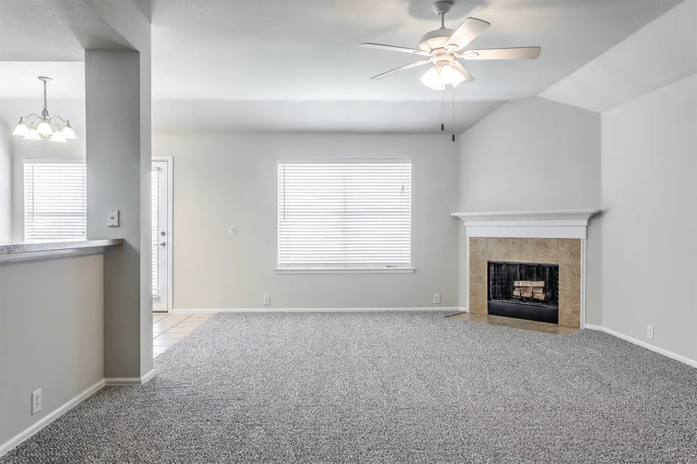 529 Quail Hollow Drive Midlothian, TX 76065