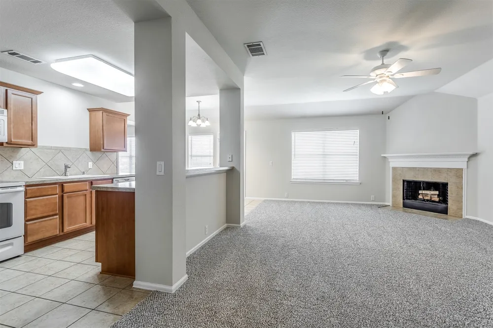 529 Quail Hollow Drive Midlothian, TX 76065