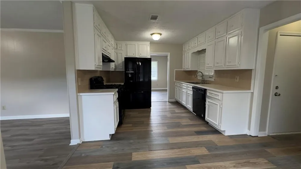 1050 Forest Heights Road Stone Mountain, GA 30083