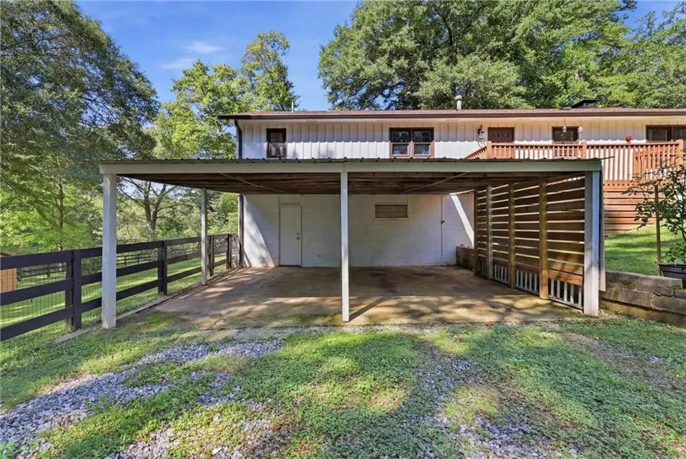 500 Ketron Drive Clarkesville, GA 30523