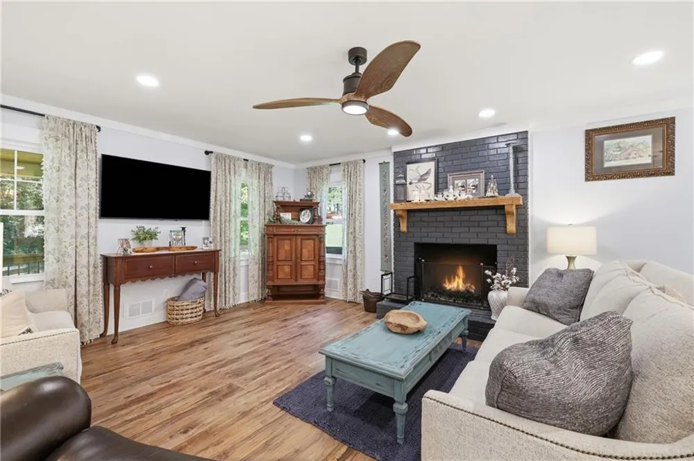 500 Ketron Drive Clarkesville, GA 30523