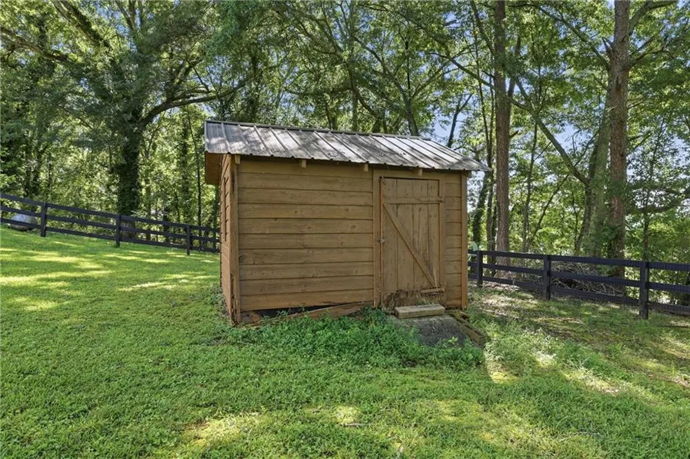 500 Ketron Drive Clarkesville, GA 30523