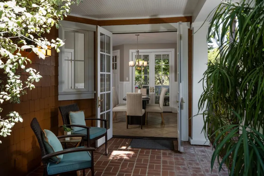 147 Naramore Lane Los Gatos, CA 95032