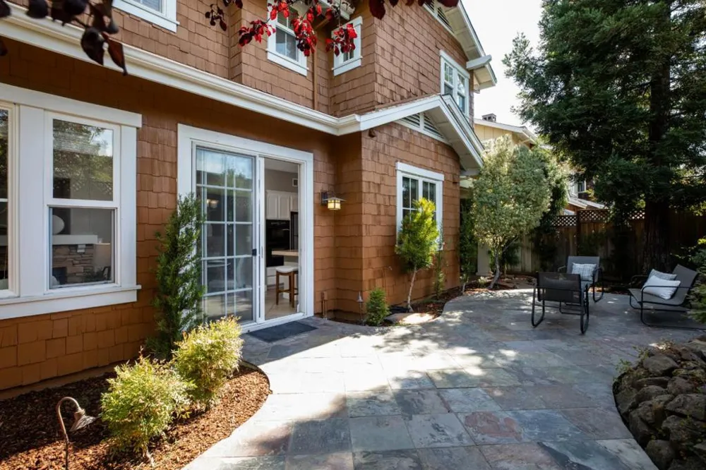 147 Naramore Lane Los Gatos, CA 95032