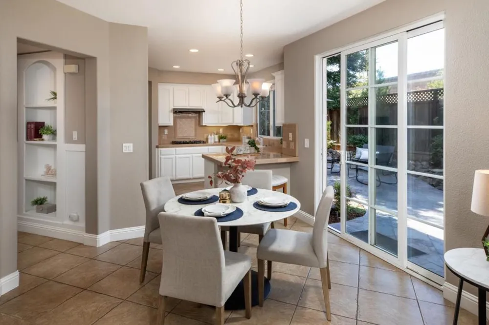 147 Naramore Lane Los Gatos, CA 95032