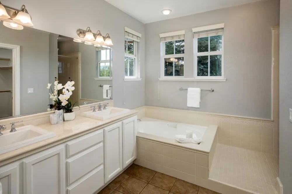 147 Naramore Lane Los Gatos, CA 95032