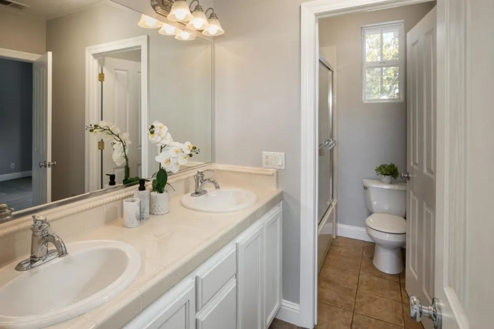 147 Naramore Lane Los Gatos, CA 95032
