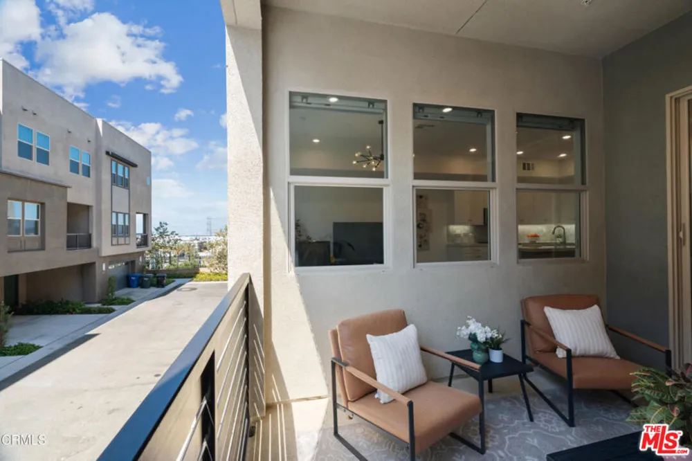 1618 Hollyleaf Terrace Montebello, CA 90640