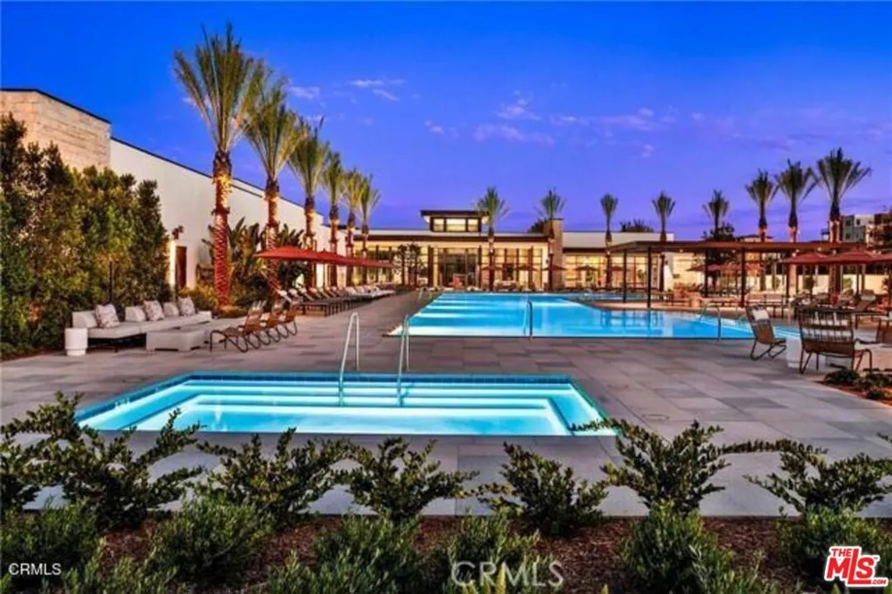 1618 Hollyleaf Terrace Montebello, CA 90640