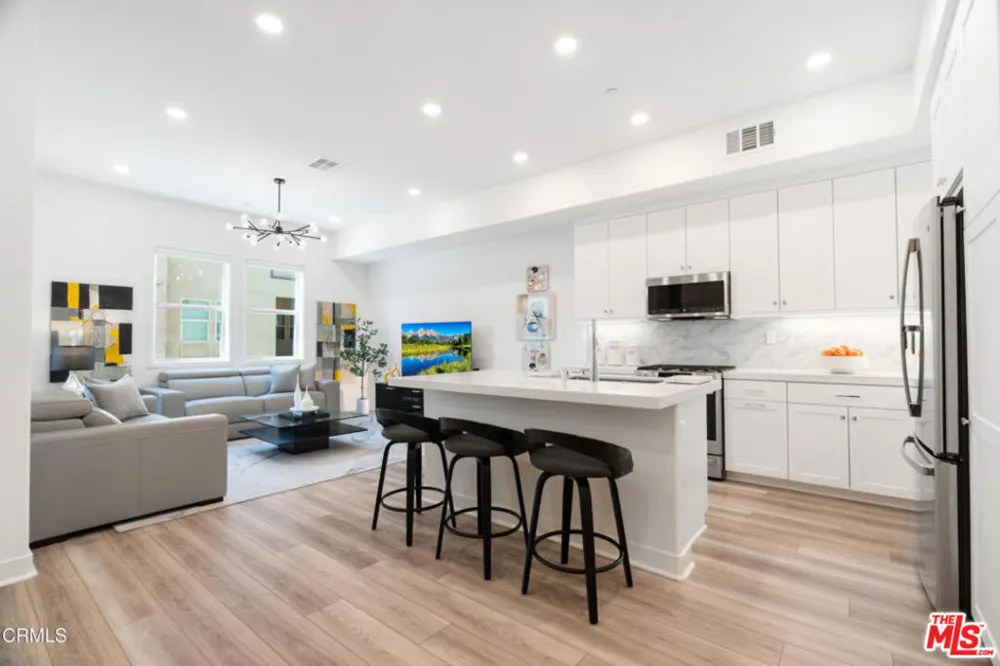 1618 Hollyleaf Terrace Montebello, CA 90640