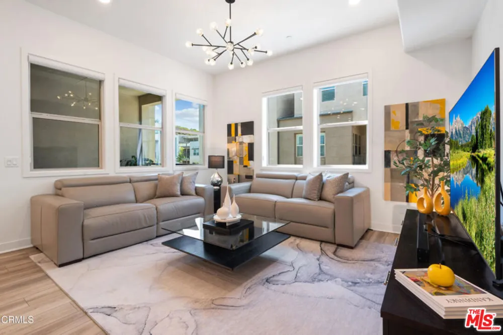 1618 Hollyleaf Terrace Montebello, CA 90640