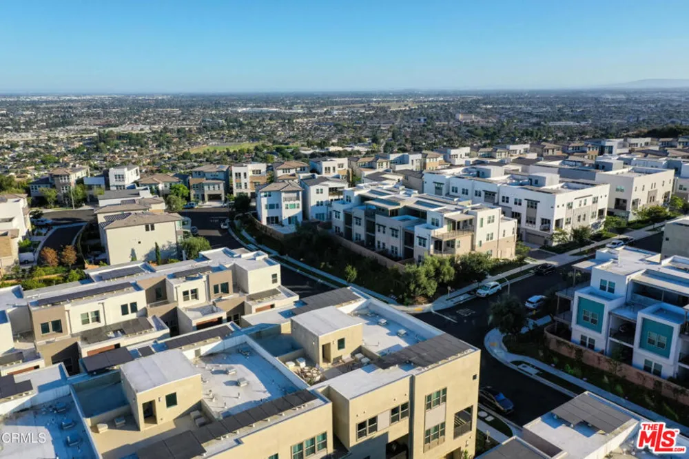 1618 Hollyleaf Terrace Montebello, CA 90640