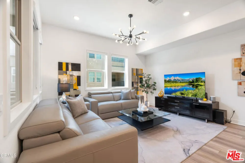 1618 Hollyleaf Terrace Montebello, CA 90640
