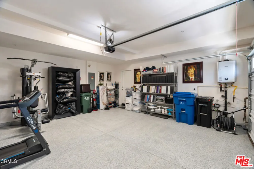 1618 Hollyleaf Terrace Montebello, CA 90640