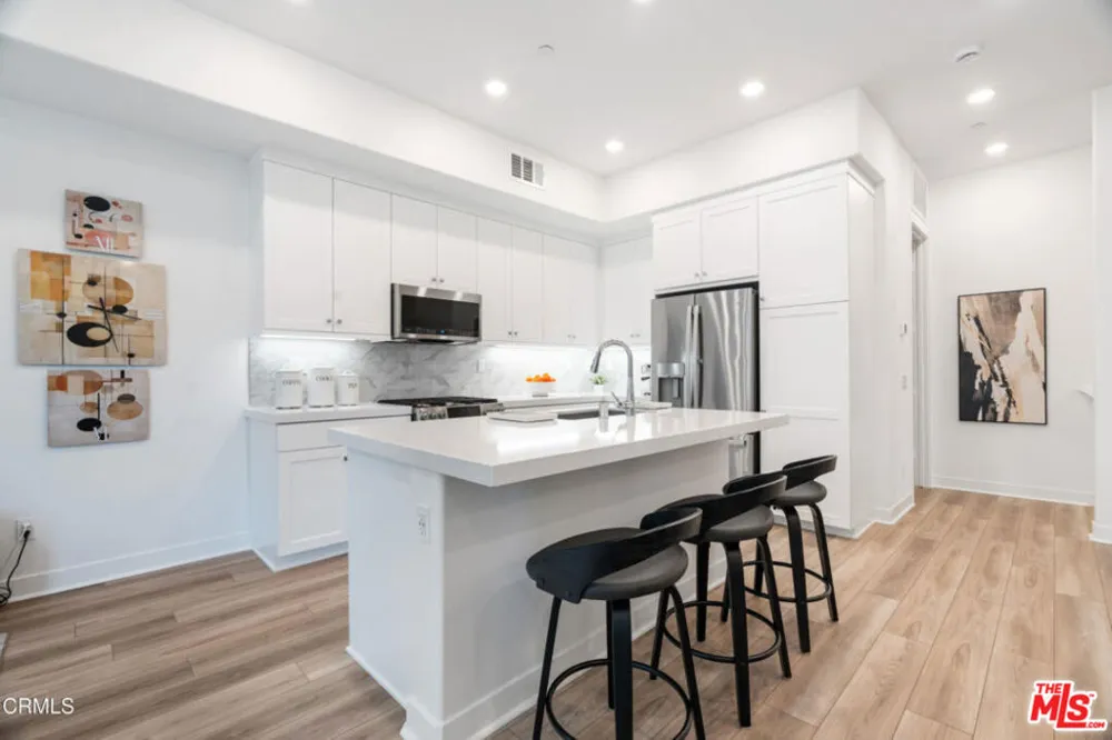 1618 Hollyleaf Terrace Montebello, CA 90640