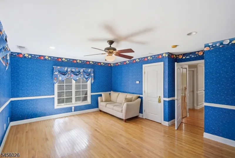 3 Topaz Ct Marlboro, NJ 07746