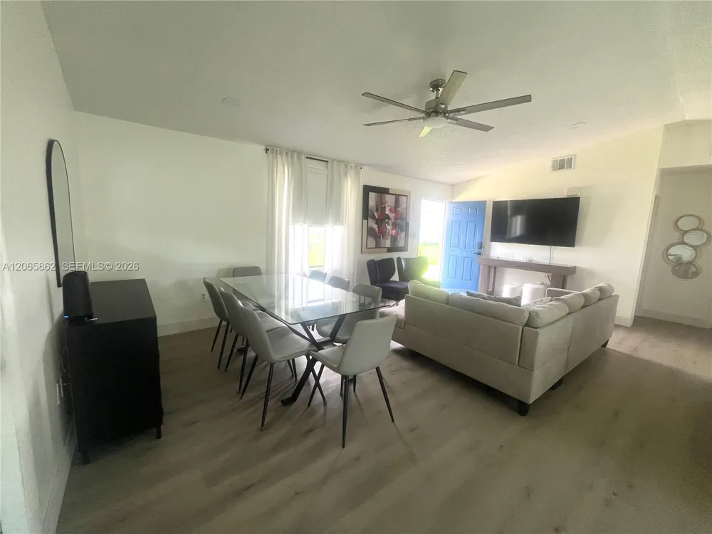 1185 NW Albion Palm Bay, FL 32907