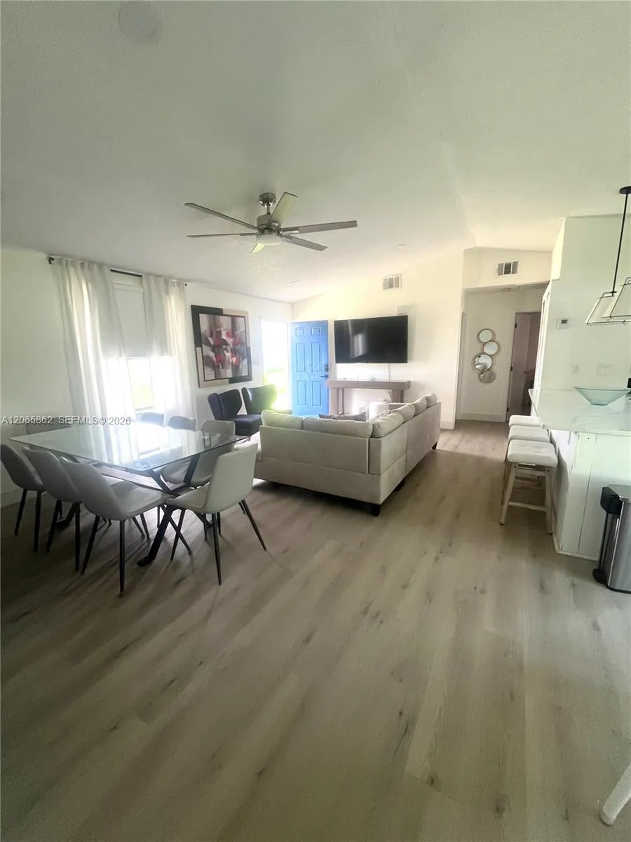 1185 NW Albion Palm Bay, FL 32907