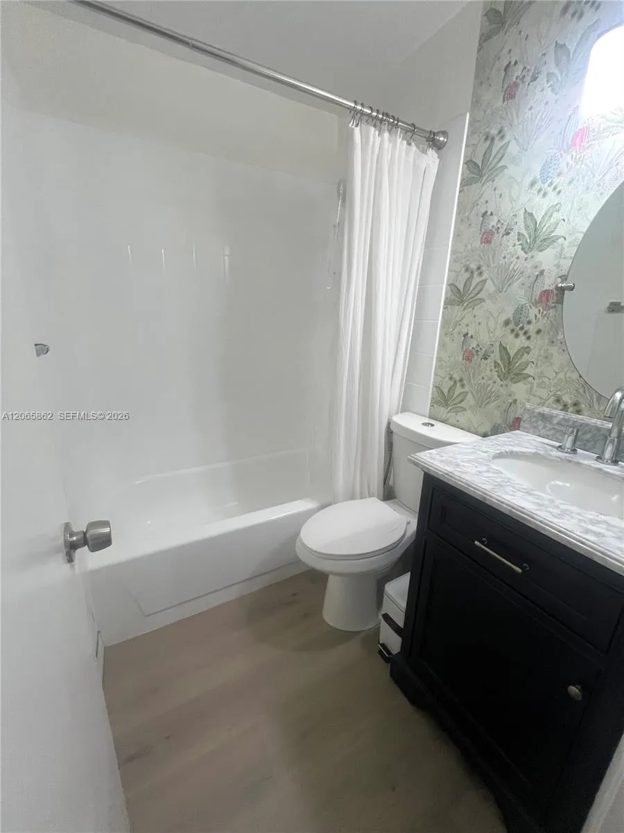 1185 NW Albion Palm Bay, FL 32907