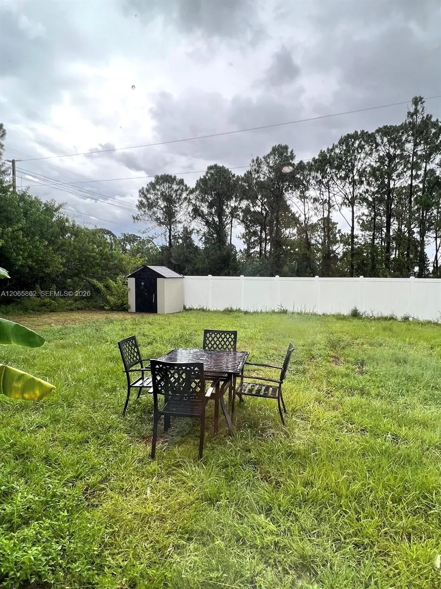 1185 NW Albion Palm Bay, FL 32907