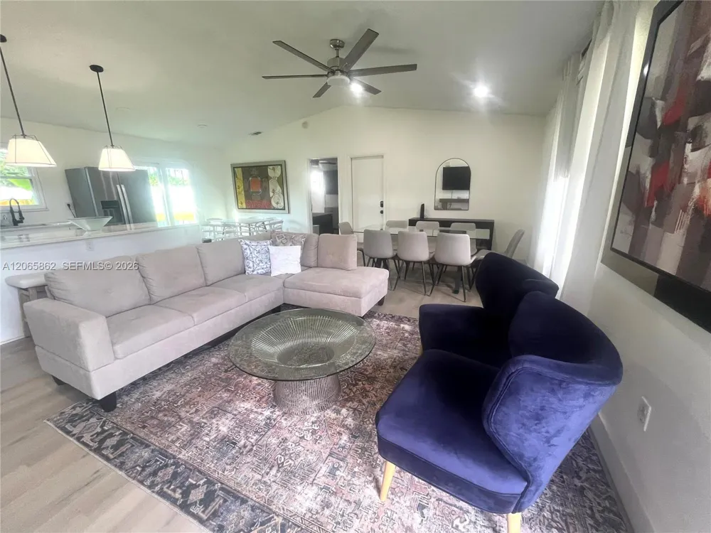 1185 NW Albion Palm Bay, FL 32907