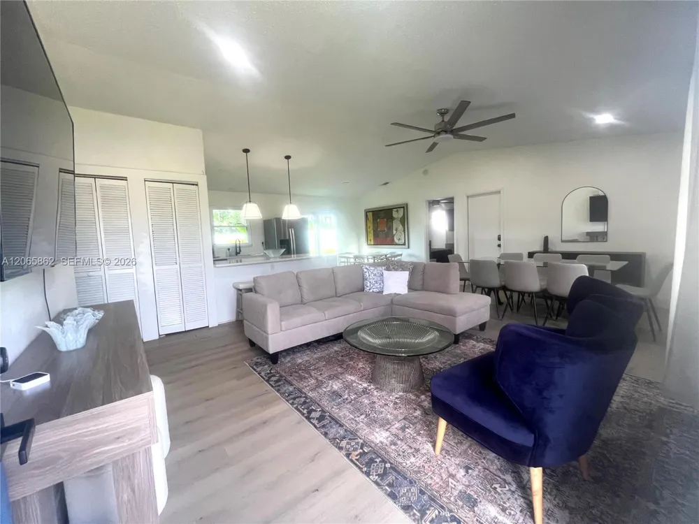 1185 NW Albion Palm Bay, FL 32907