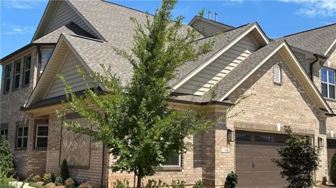 1040 Beechcraft Drive