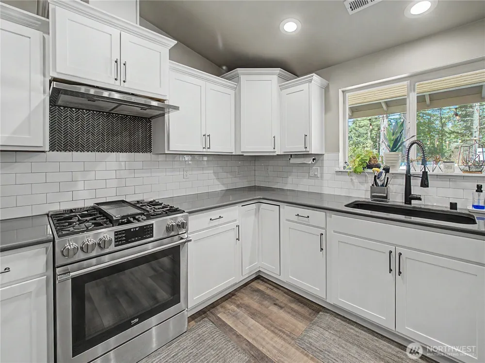 27011 173rd Street E Buckley, WA 98321