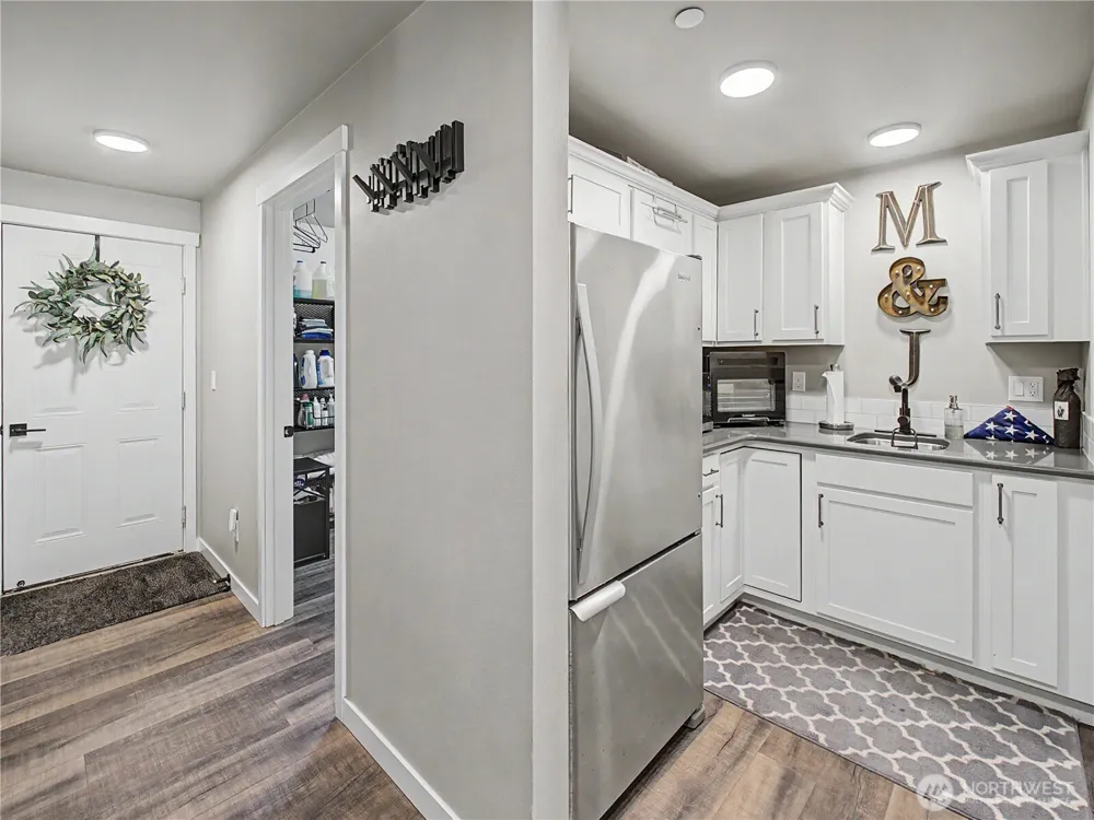 27011 173rd Street E Buckley, WA 98321