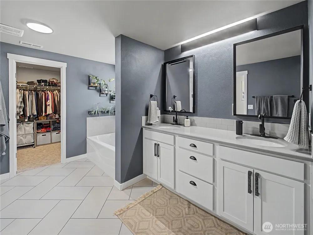 27011 173rd Street E Buckley, WA 98321