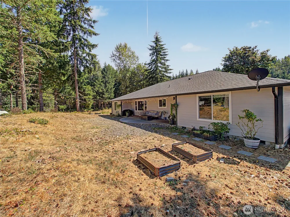 27011 173rd Street E Buckley, WA 98321