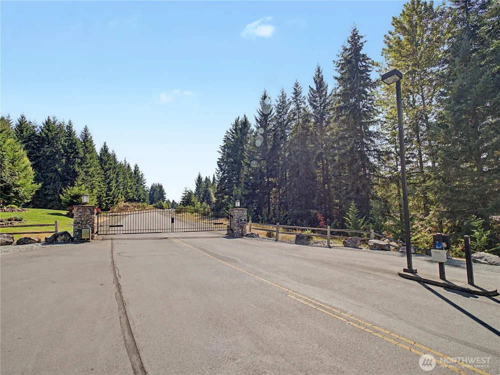 27011 173rd Street E Buckley, WA 98321