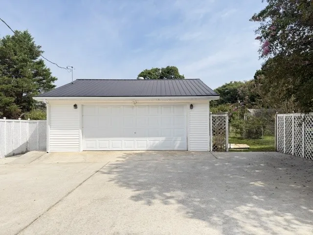 310 Woodland Dr Decherd, TN 37324